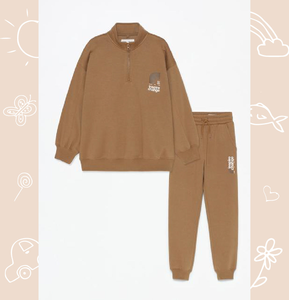 Plush zip-up sweatshirt and trousers co-ord